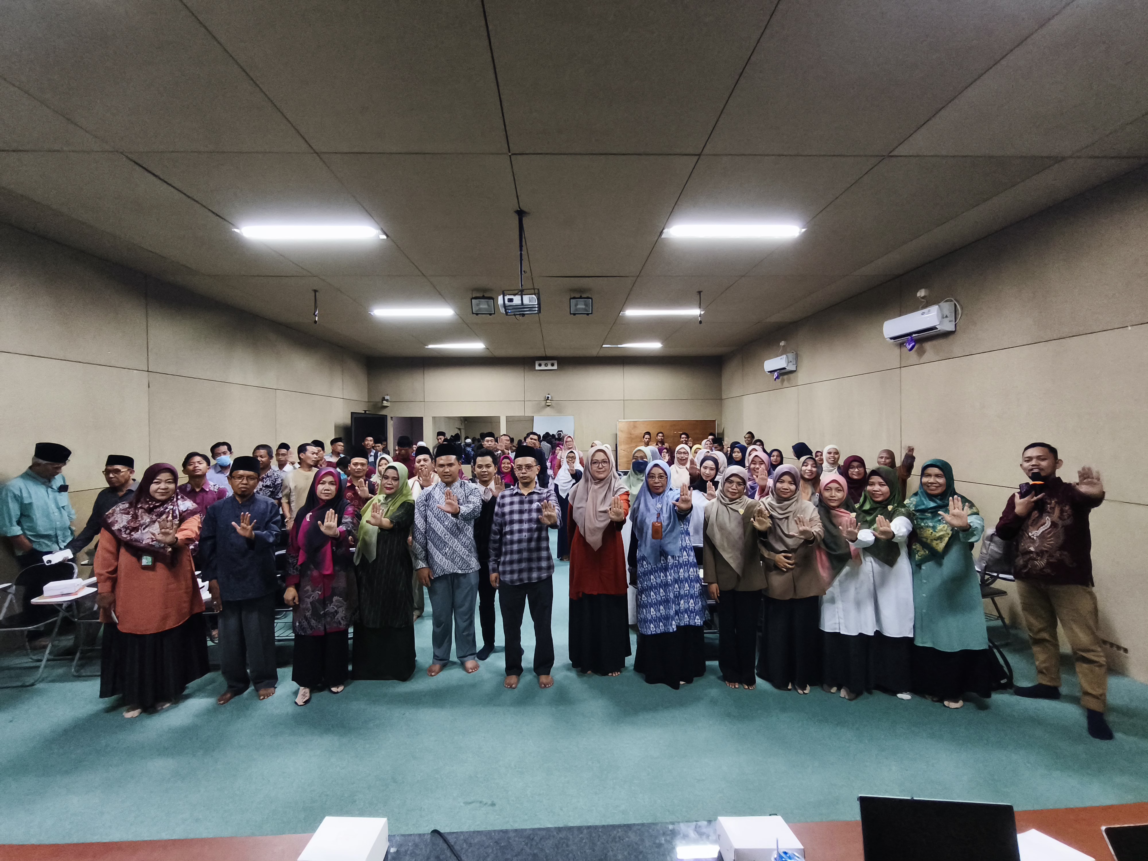 Satgas PPKPT Universitas Hamzanwadi Perkuat Kapasitas Guru melalui Pelatihan Paralegal di Lingkungan YPH PPD NWDI Pancor