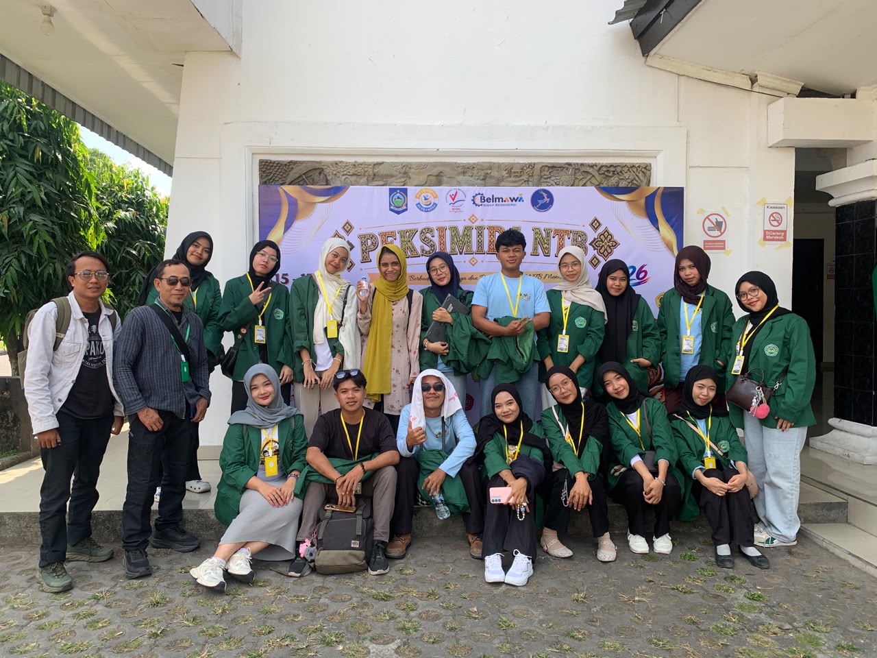 Mahasiswa Universitas Hamzanwadi Dominasi PEKSIMIDA NTB 2026, Raih Prestasi Seni Terbanyak dan Siap Harumkan Nama Nusa Tenggara Barat di Tingkat Nasional (PEKSIMINAS) 2026 di Jawa Timur