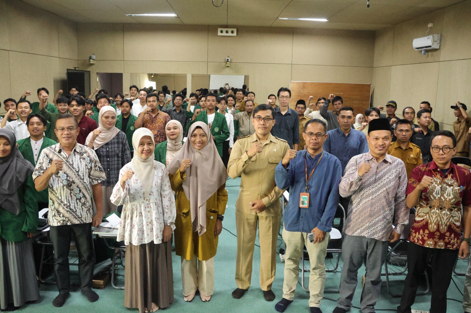 Perkuat Desa Berbasis Data, Hamzanwadi Gelar Lokakarya Sistem Informasi Desa untuk KKN 2026"